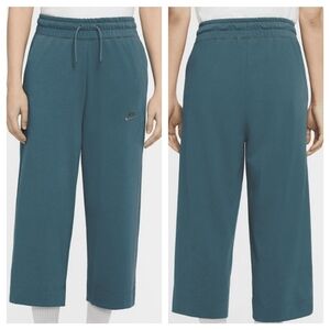 Nike Jersey Wide Leg Capris